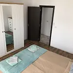 Apartment Sunny Shore