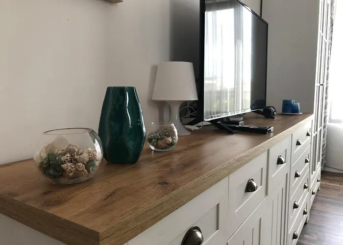 Sunny Shore * 布尔加斯